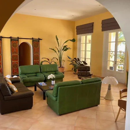 La Mauresque Grimaud