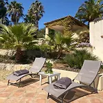 La Mauresque Alojamento de Acomodação e Pequeno-almoço Grimaud